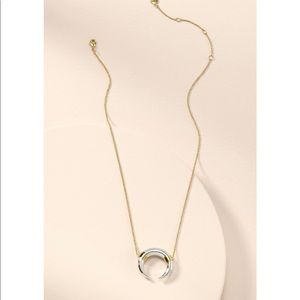 Stella & Dot Luna Pendant Necklace